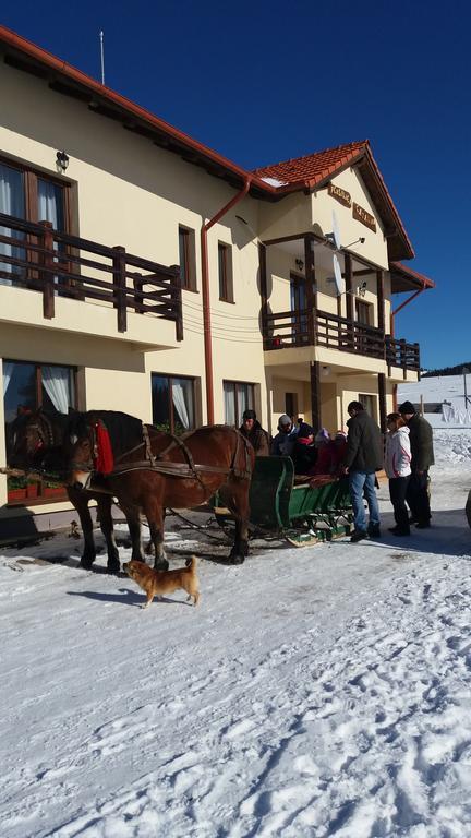 Pensiunea Catalina Moldova Sulita Esterno foto
